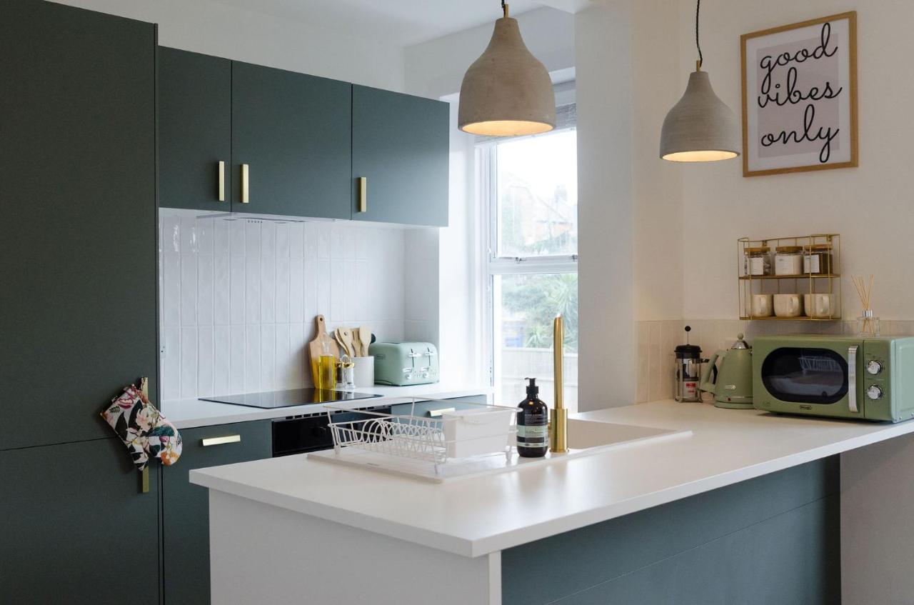 Central Chic Margate Apartment, Edge Of Old Town! Exterior photo